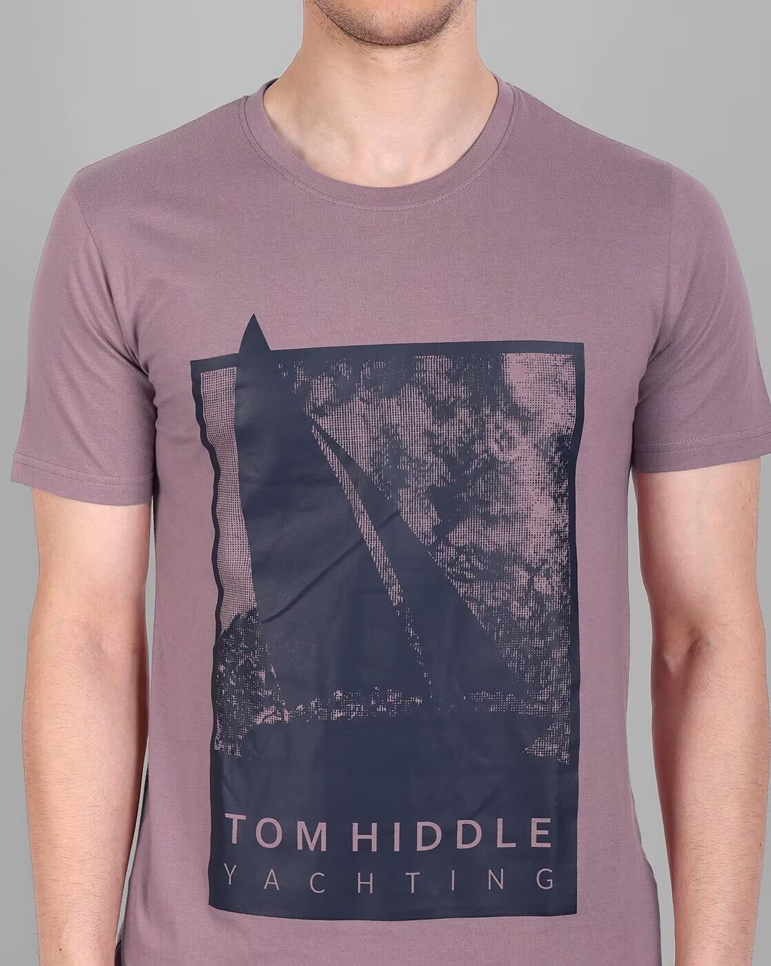 Graphic Print Round-Neck Slim Fit T-Shirt - Image 3